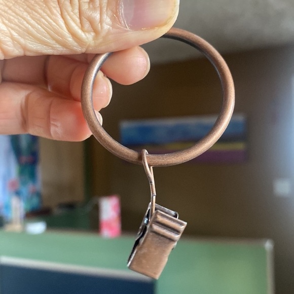 220. 10* metal Curtain hooks, shower curtains/ regular curtains - Picture 4 of 4